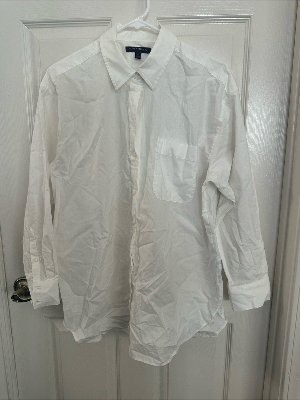 Van Heusen White Long-Sleeve Button-Up Dress Shirt